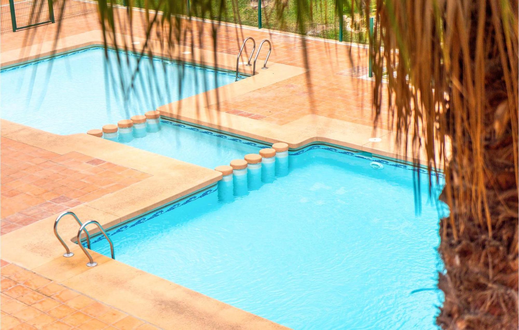 Lovely Apartment In Los Alcazares With Kitchen מראה חיצוני תמונה